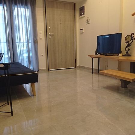 Minimal Two-Floor Apartment سالونيك المظهر الخارجي الصورة