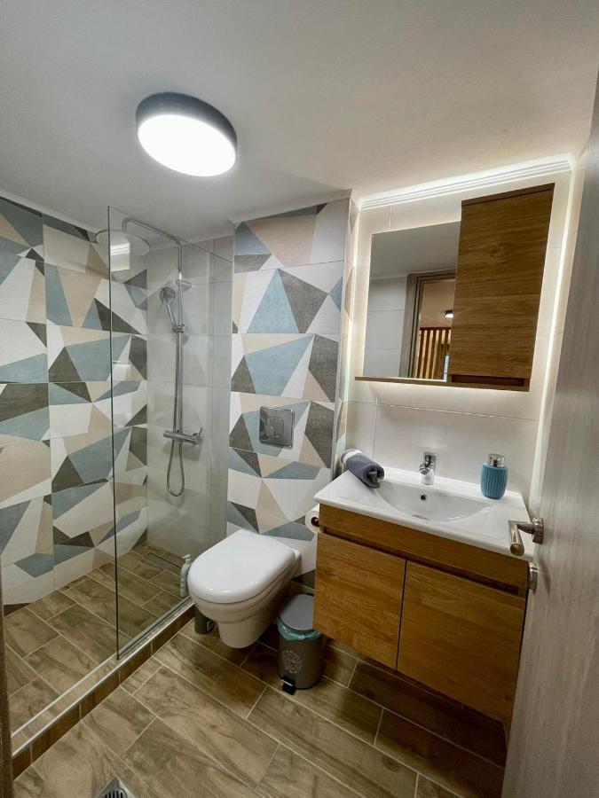 Minimal Two-Floor Apartment سالونيك المظهر الخارجي الصورة