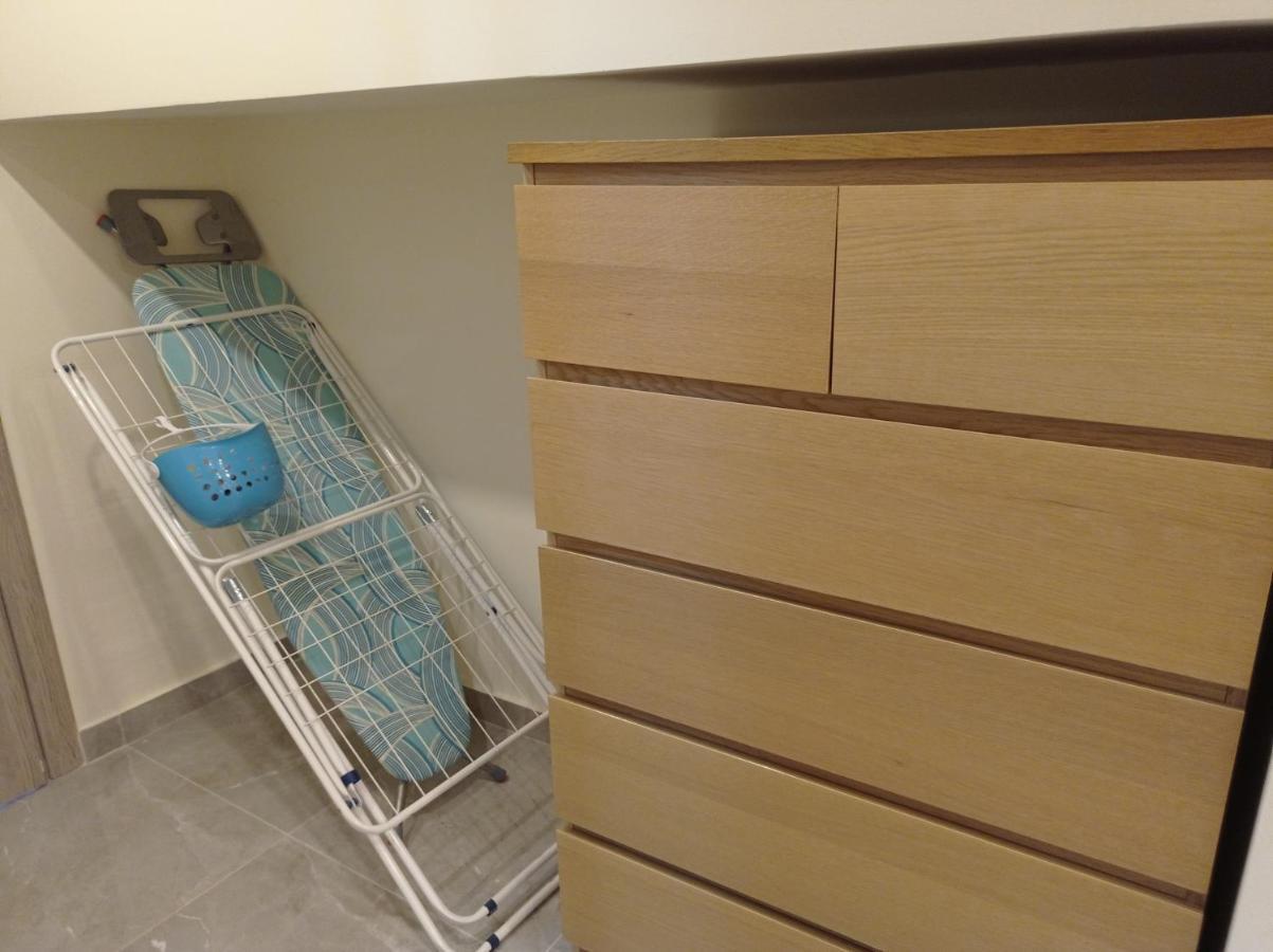 Minimal Two-Floor Apartment سالونيك المظهر الخارجي الصورة