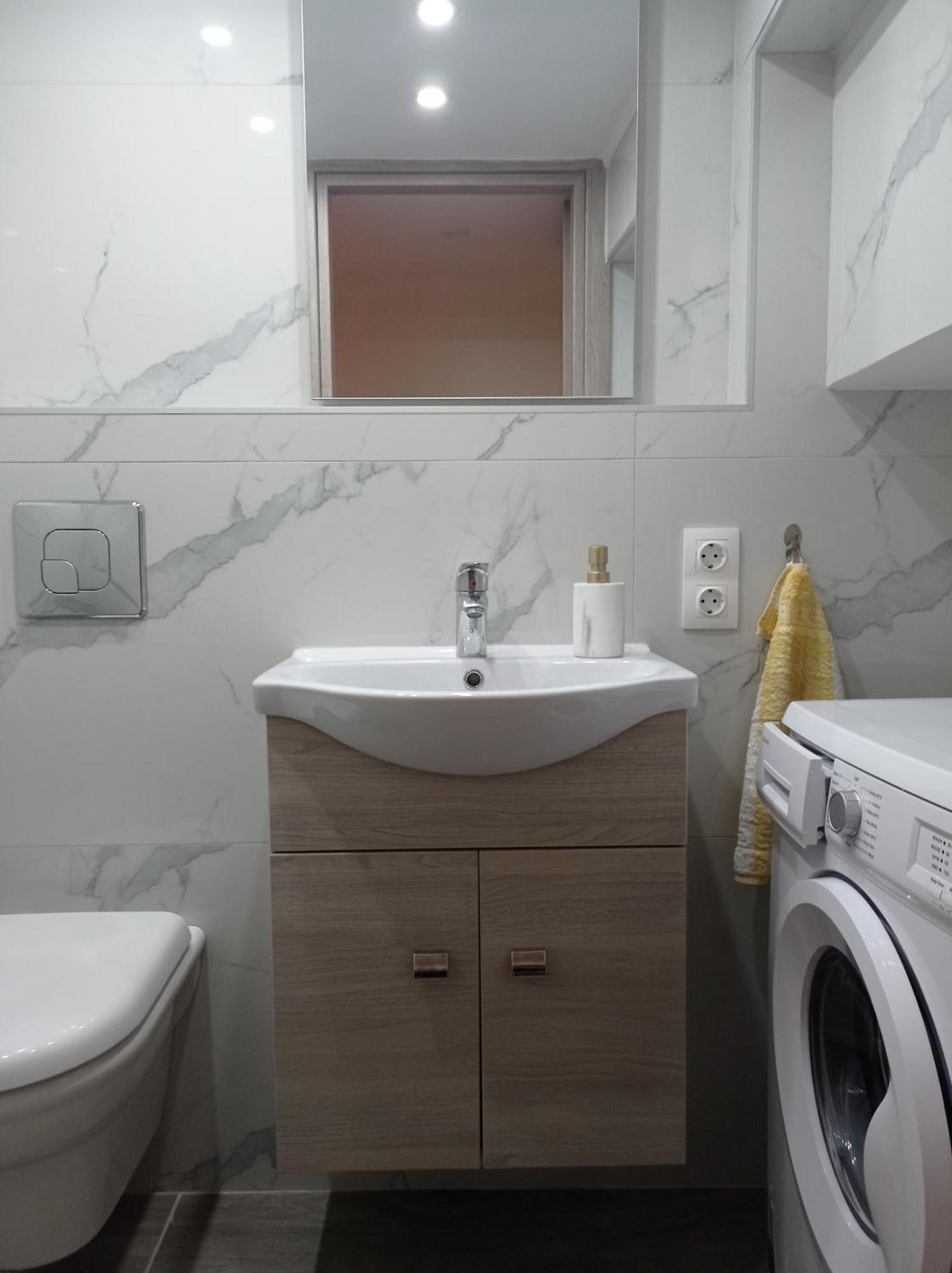 Minimal Two-Floor Apartment سالونيك المظهر الخارجي الصورة